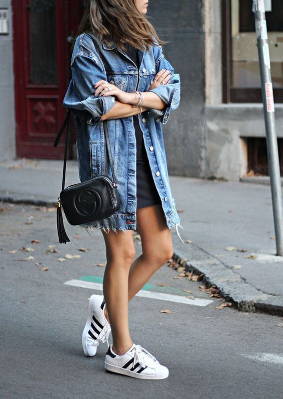 Loose denim jacket.