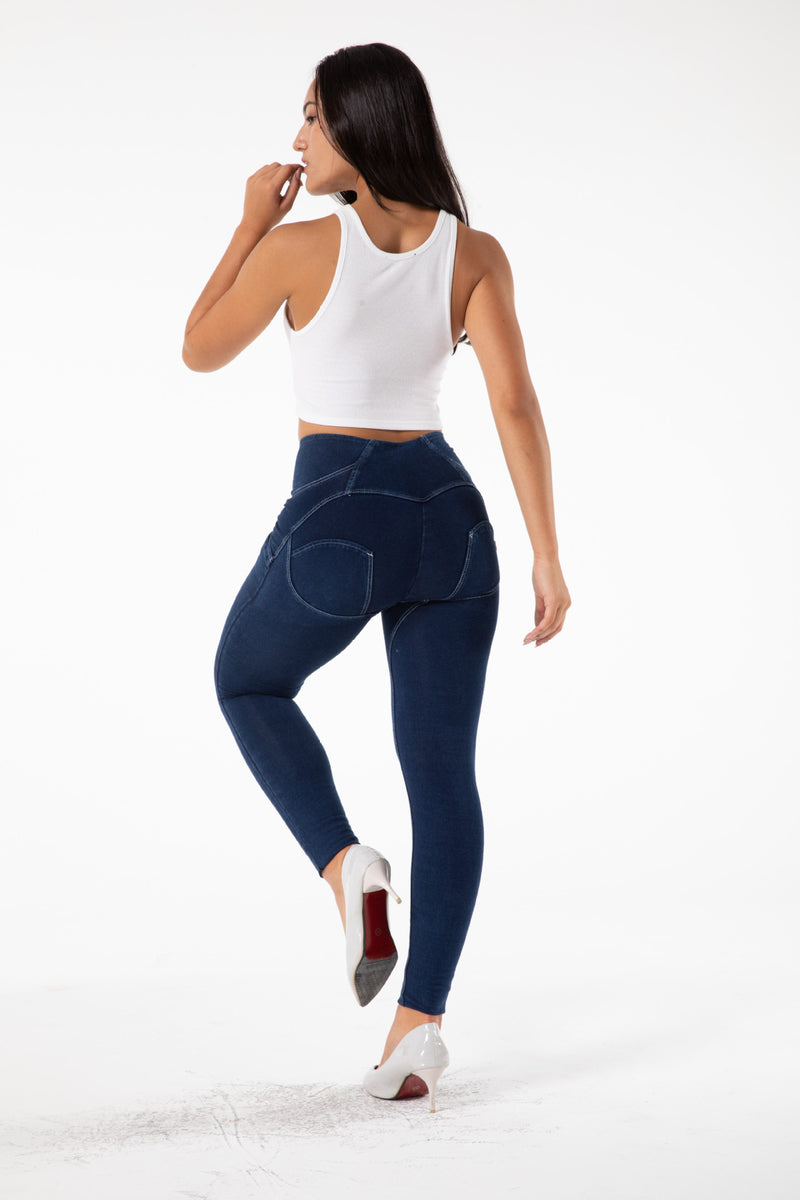 Four Buttons Figure-Hugging Women Fitness Jeans. Cotton,Denim,Tight