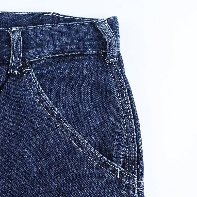 High-Rise Straight-Leg Loose Jeans.