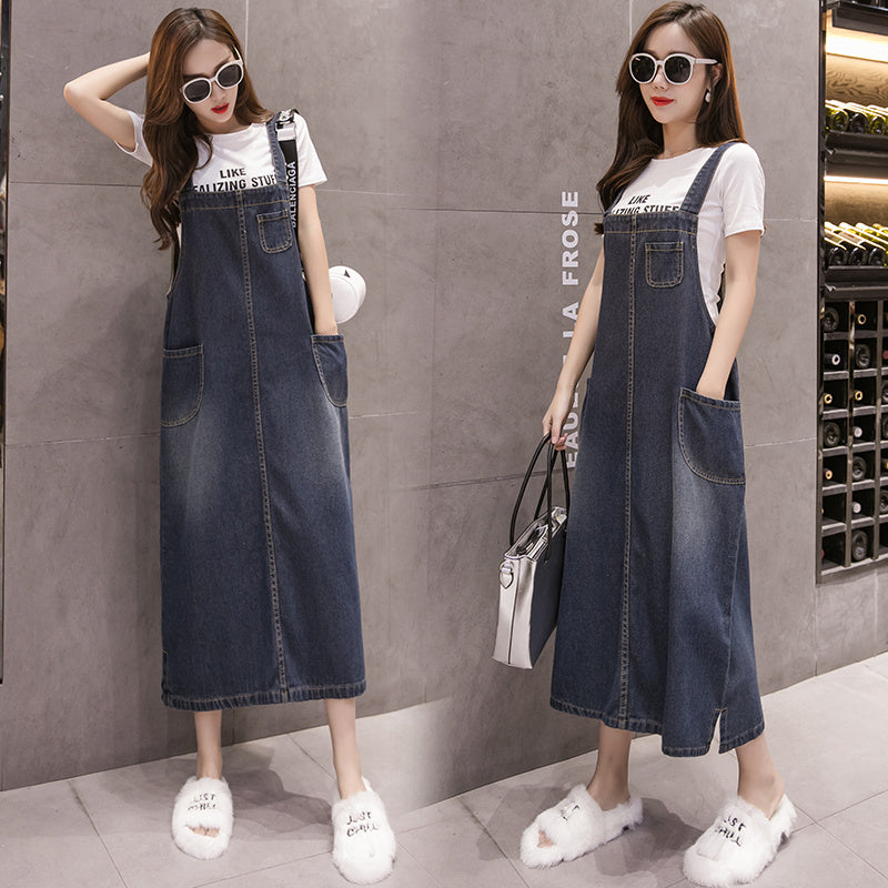 Denim suspenders skirt.