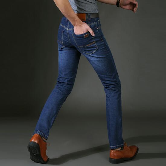 Mid-Rise Stretch Men's Jeans. Denim,Jeans,Stretch